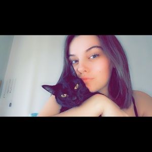 Meet your Posher, Breanne